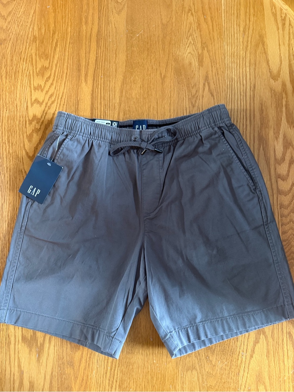 NWT GAP Cotton Elastic Waist Shorts Gray Size Small